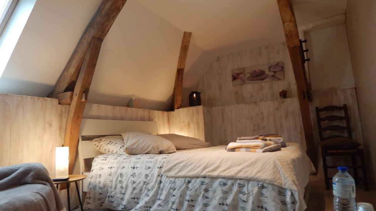 Les Chambres De L'Escotais Saint-Paterne-Racan Eksteriør billede